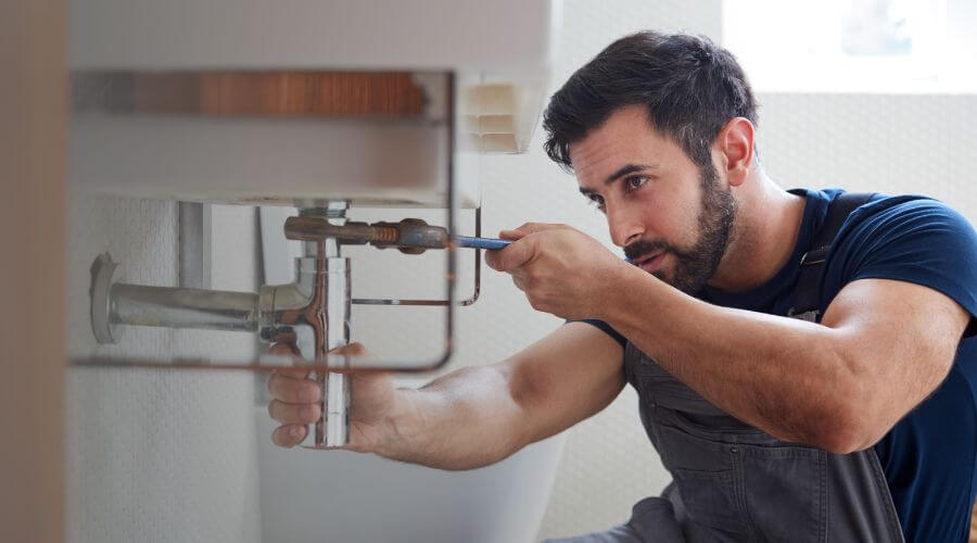 Water heater thermostat replacement in Harmony, IN